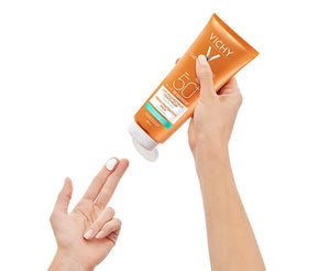 VICHY CAPITAL SOLEIL LAIT PROTECTEUR HYDRATANT INVISIBLE SPF 50+  300 ML