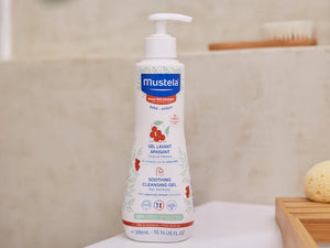 MUSTELA GEL LAVANT APAISANT PEAUX TRÈS SENSIBLES CORPS ET CHEVEUX 300ML
